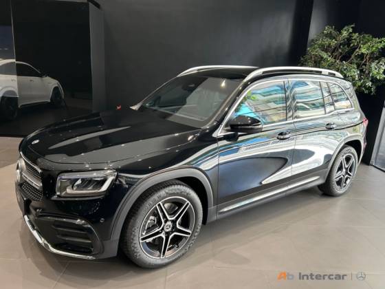 MERCEDES-BENZ GLB 220 2.0 MHEV AMG LINE 4MATIC 8G-DCT MERCEDES-BENZ GLB 220 2.0 MHEV AMG LINE 4MATIC 8G-DCT